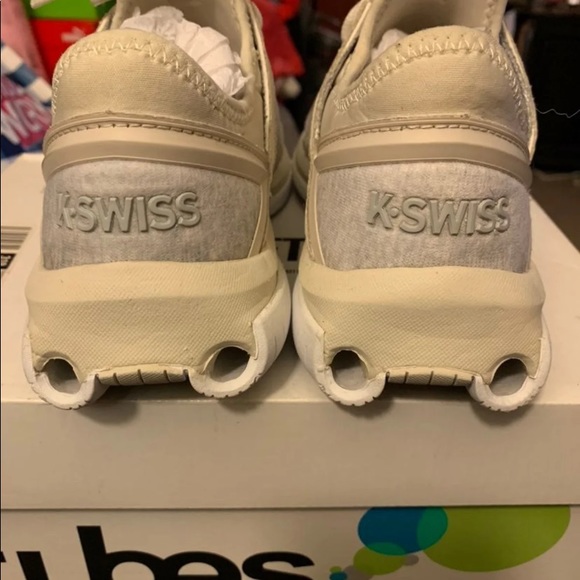 KSwiss womens sneakers - Picture 4 of 4